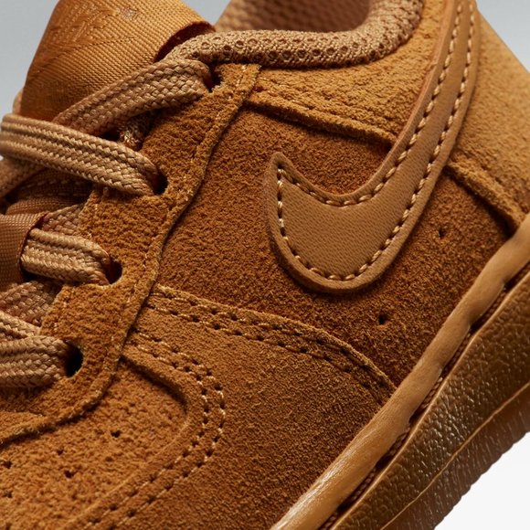 Nike Kids Force 1 Mid LV8 (TD) Sneakers (4C) - Picture 8 of 17